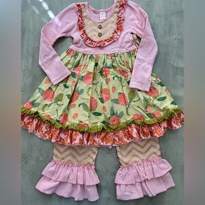 Giggle Moon set size 6, but runs like a size 5